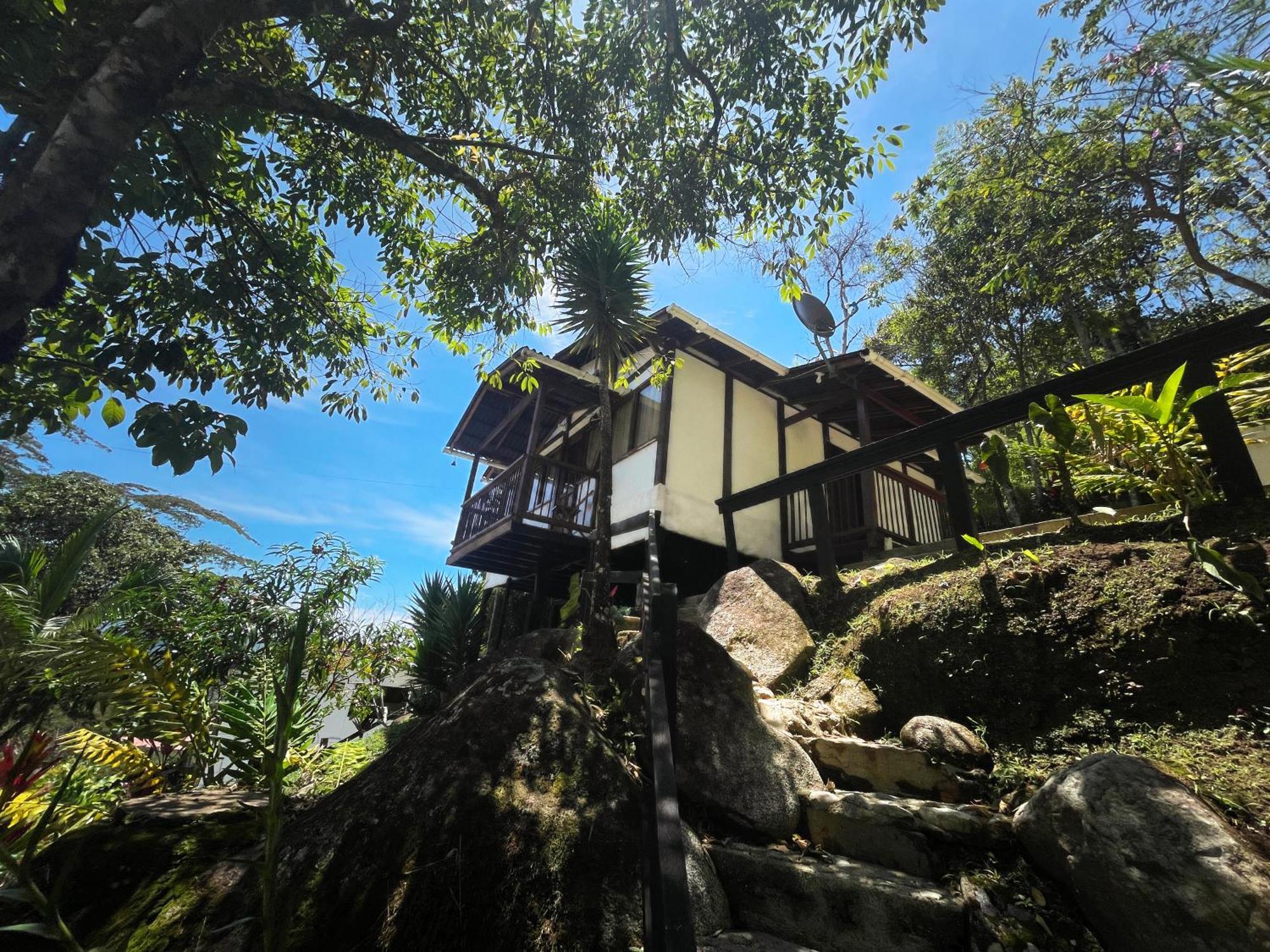 Hosteria El Sendero - Кокорна Экстерьер фото